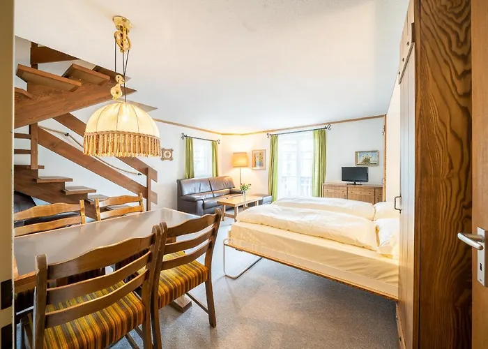 Appartamento 6404 Geraeumige 2,5 Maisonette-wohnung Im Dachgeschoss Mit Balkon Und Blick Auf Den *